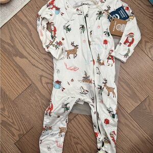 Holiday Reindeer Print Kids One-Piece Zipper Pajamas - White